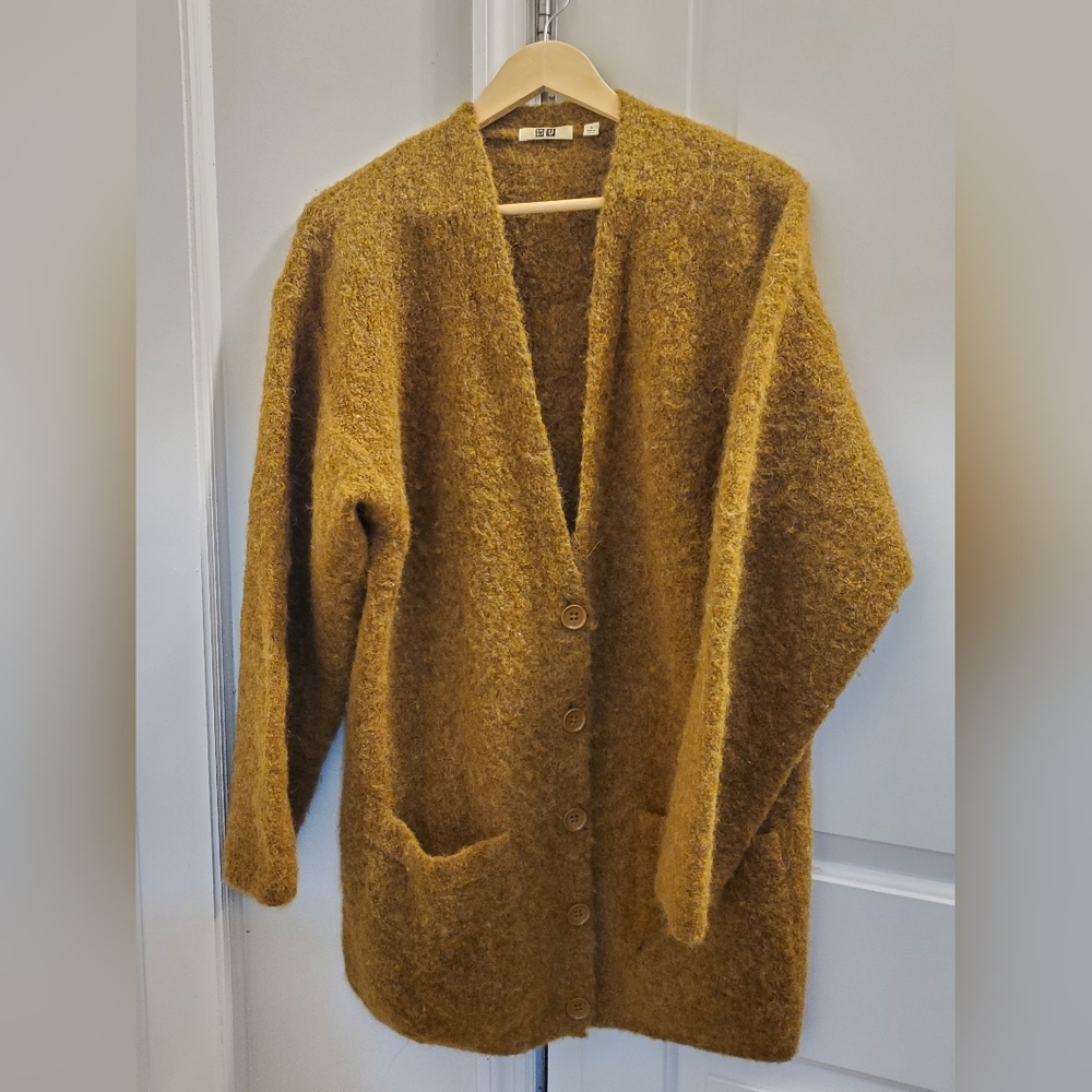 Uniqlo Wool Cozy Brown Cardigan